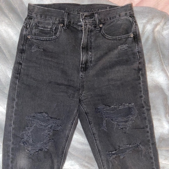 American Eagle Ripped Mom Jeans - Picture 5 of 5